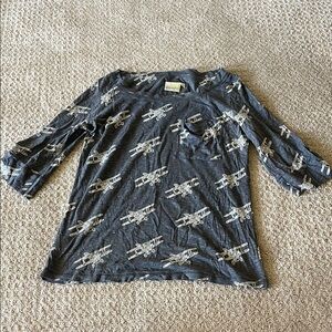 Anthropologie grey airplane pocket shirt 3/4 short sleeve t-shirt top